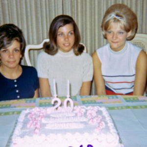 30 photos sympas de dames blondes aux cheveux bouffants dans les années 1960 _ nan