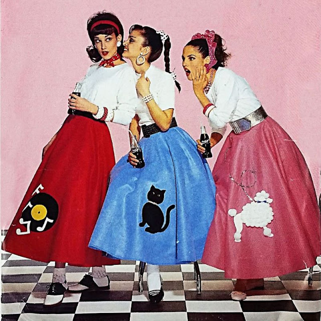 Poodle Skirts: The Favorite Fashion Trend of Young Women Since the 1950s_Ha