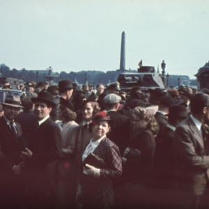 25 photographies couleur capturent la chute de Paris en 1940 _ nan