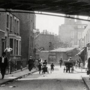 20 Stunning Black and White Photos of London in the Early 20th Century_Ha