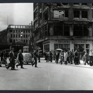 Just nach dem Zweiten Weltkrieg: 48 erstaunliche Fotos dokumentieren den Alltag in Berlin im Jahr 1946_Ha