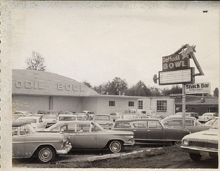 Amazing Found Photos Capture Signs in Washington in the 1960s _ nan